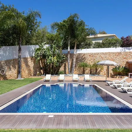 Monte Avos By Ecovillas Αλμπουφέιρα