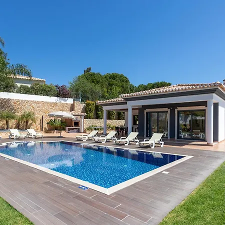 Monte Avos By Ecovillas